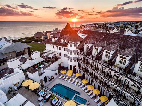 Pearl rosemary beach - Jan 10, 2019 · Posted Jan 10, 2019. The Pearl Hotel is an intimate, 55-room boutique hotel in the heart of Rosemary Beach. Each room provides a private balcony with views of the Gulf of Mexico or the quaint beachside town in which it resides. Perfect for romantic getaways, this indulgent hotel leaves guests revived, inspired, and dreaming of their next visit. 